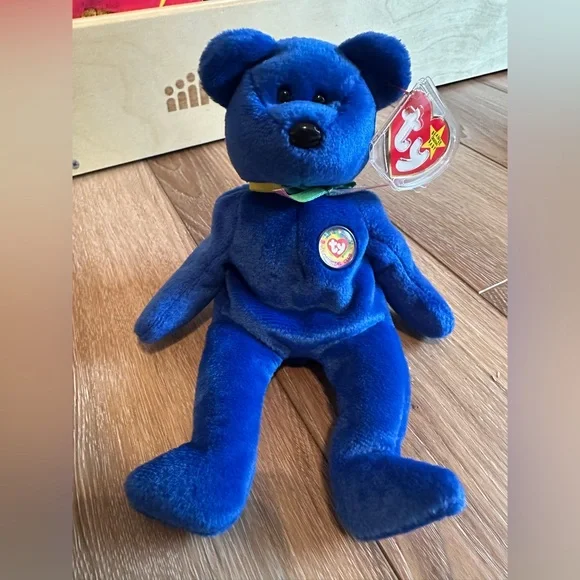 Ty 1998 Clubby Bear Beanie Baby Stuffed Animals